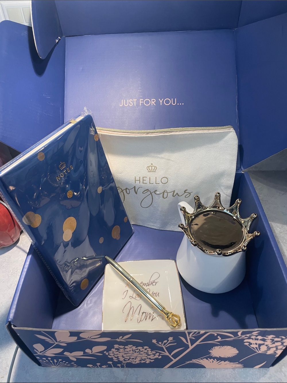 Fit For A Queen Luxe Box